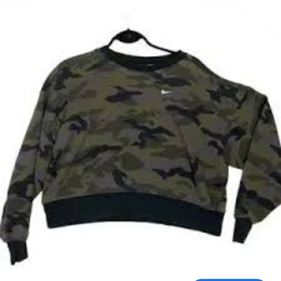 Nike camo sweatshirt - Picture 2 of 5